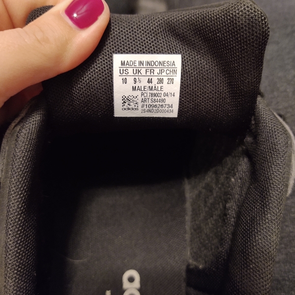 Men's Adidas shoes - Picture 4 of 6